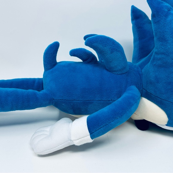 Sonic The Hedgehog Movie 2 Blue and White Plush Toy Large 22” Excellent No Tags - Picture 12 of 16
